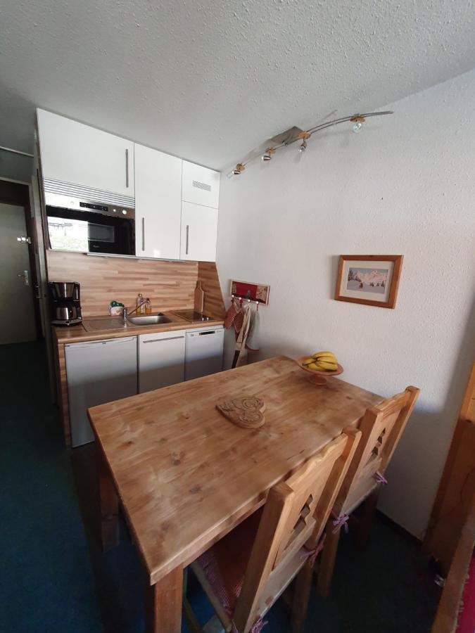 2 Pièce Appartement *