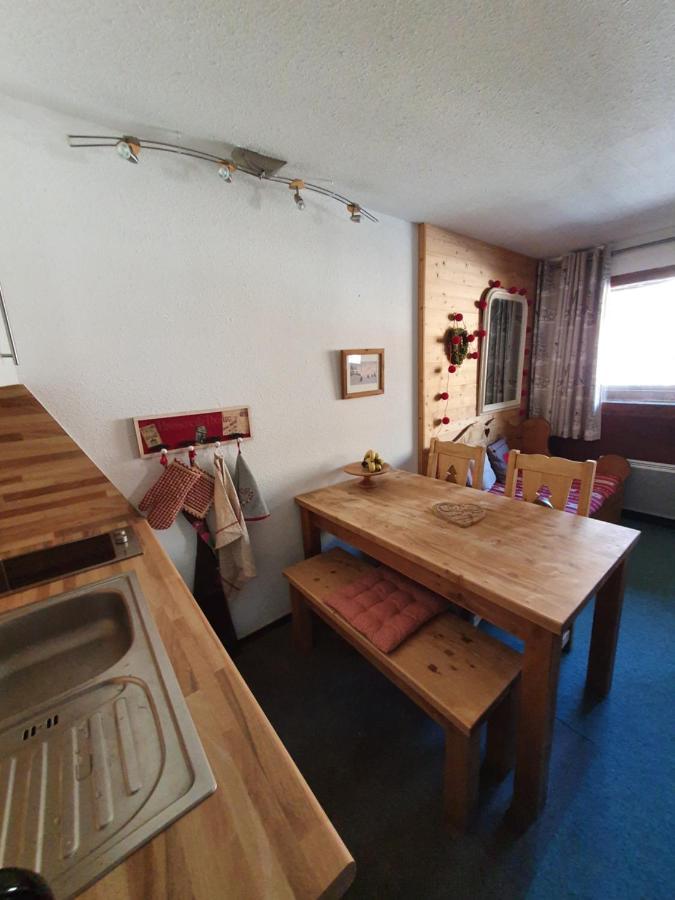 2 Pièce Appartement *