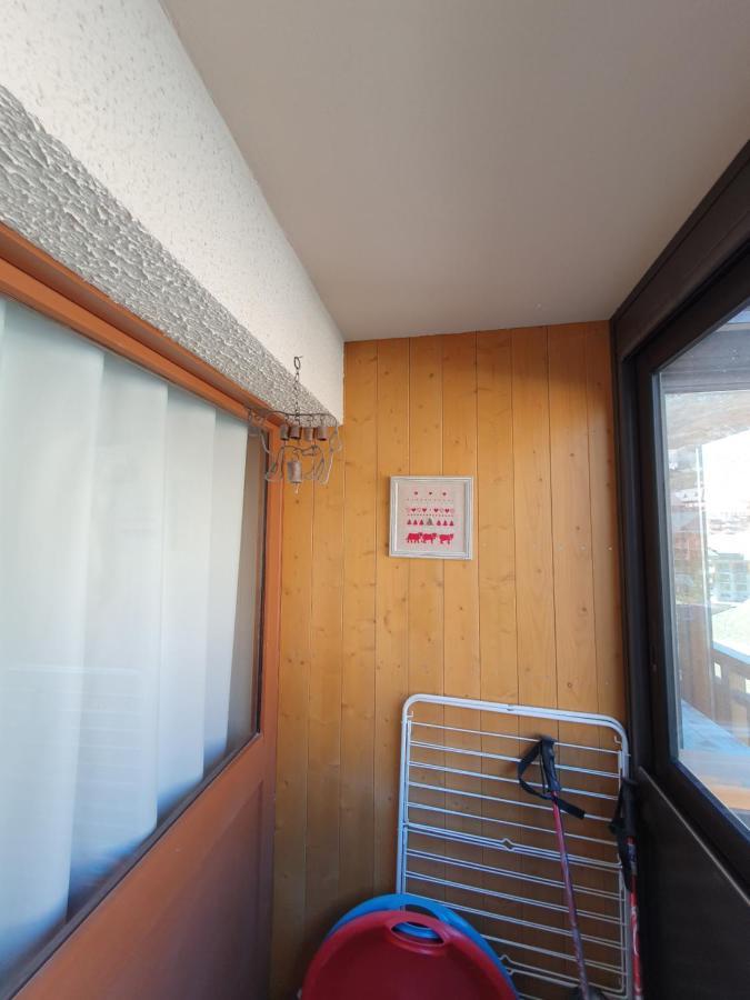2 Pièce Appartement *